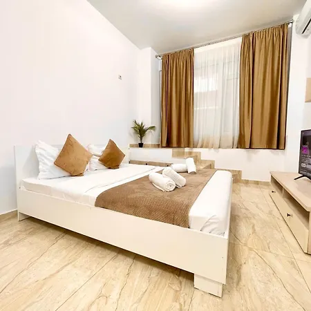 Address 9 - Palace Of Parliament Area בוקרשט