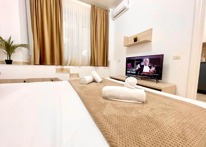 Address 9 - Palace Of Parliament Area Apartment *